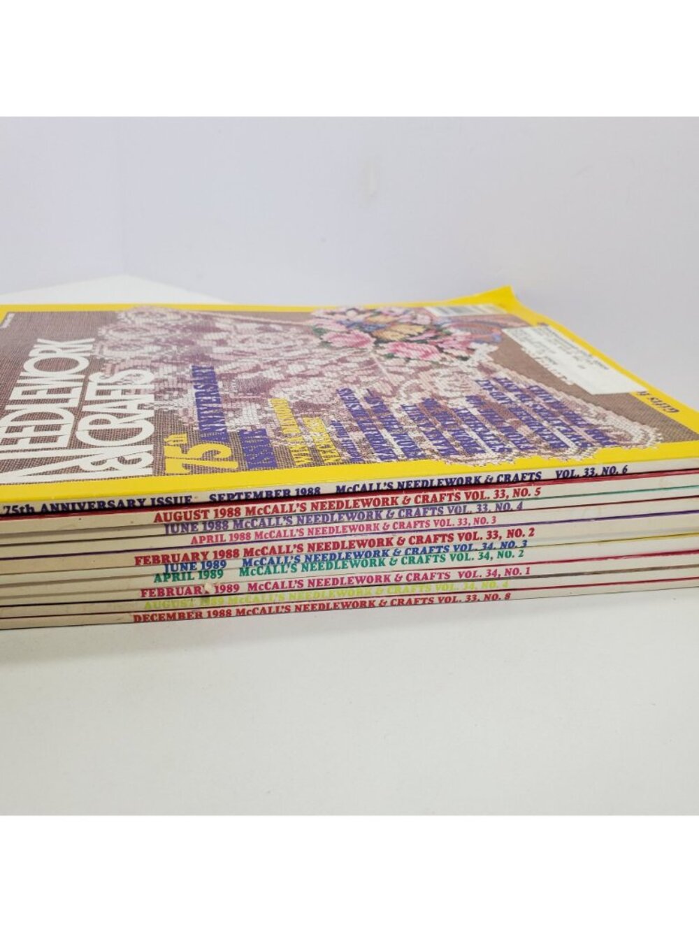 Vintage 1988 1989 McCalls Needlework And Crafts Magazine Lot 10 Issues - Picture 6 of 6
